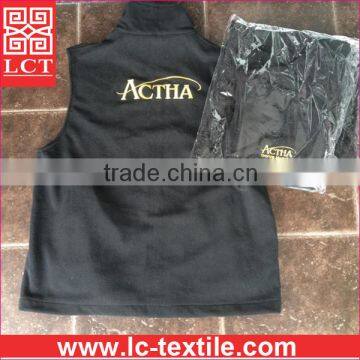 Wholesale Top Quality Gold Stitching Embroidery With Your Logo Anti-pilling Full Zipper Polar Fleece Vest for Men(LCTU0048) photo-5