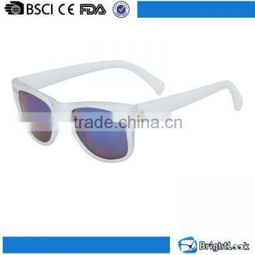 True color hot selling fashion cheap sunglasses for travelling holiday