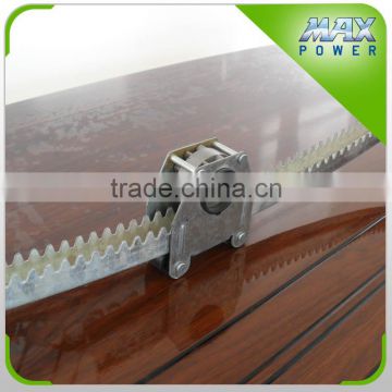 Agriculture rack and pinion gate