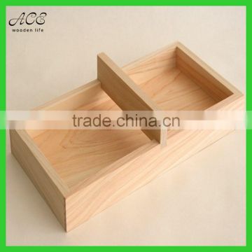 Natural solid wood tray