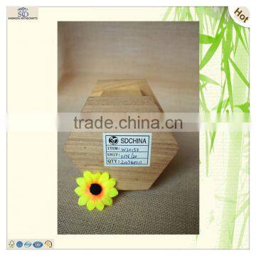 Cheap Light Craft Hexagonal Body Cone Roof Birdhouse photo-3