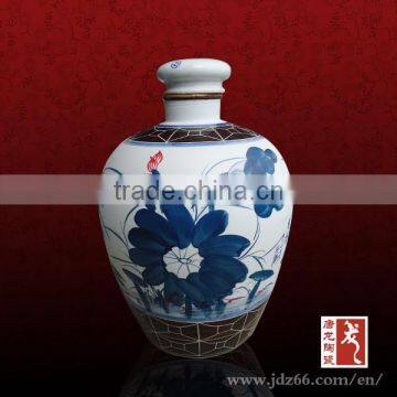 Ancient style excellent quality handpainting ceramic jars with lids for wine made in China