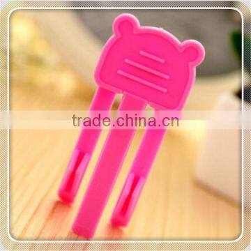 New Product of 2015 Lovely Cartoon Garbage Bag Holder Clip Plastic Trash Bag Holder Clip photo-5