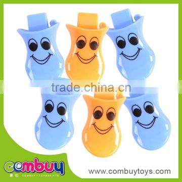 Top selling duckbill shape toys plastic mini funny whistle