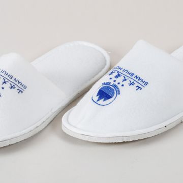 Eliya Wholesale cheap priceanti slip white disposable hotel slipper for sale,open toe hotel bathroom slippers