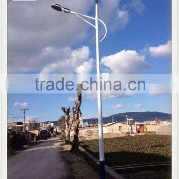 Cheaper Price 5 Years Warranty 8M 60W Solar LED Street Lights(fighter 11#series) photo-2
