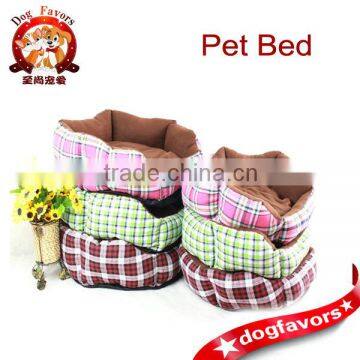 Luxury Pet Dog Bed & Checked Cloth Dog House For Sale