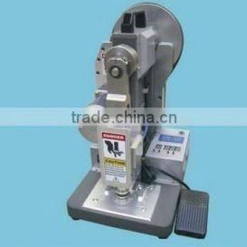 manual feeding automatic eyelet punching machine