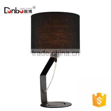 Whosale Modern Bedside American Style Table Lamp With White or Black for Decoration Supplier's Choice
