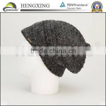 Custom metal tag grey 100 wool beanie hat