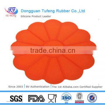 2016 Dongguan Hot Sale Wholesale Flower Shaped Silicone Hot Pot Mat