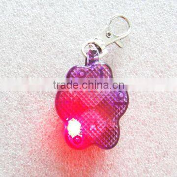 Paw-shaped flashing pet tag with keyring dog safety light