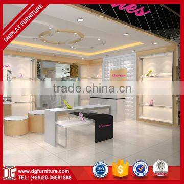 Classic shoes shop fittings handbag store design and decoration