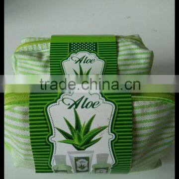 80ml Aloe Vera Scented Bath Set With Cosmetic Bag
