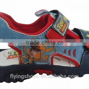 New Design Sports Hollow Out Kids Sandals With Toy Picture photo-2