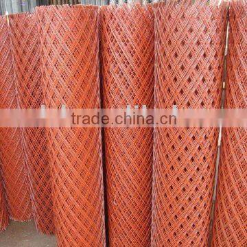 expended wire mesh fence