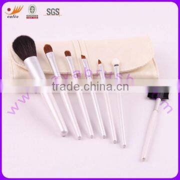 7pcs light color wooden cosmetic brush set