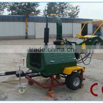 Diesel wood chipper with CE