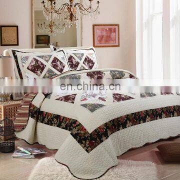 Country Style Traditional Patchwork Quilt 100% Cotton Fabric Washable Flower Print Bedding Sets