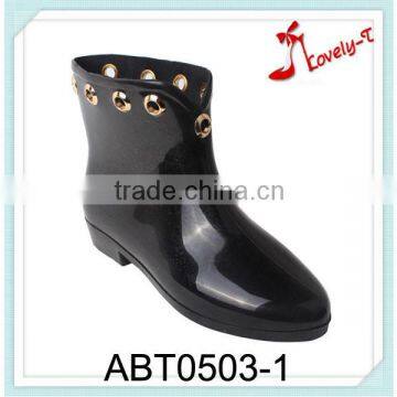 100% PVC girls low heel waterproof ankle rain boots with circular opening