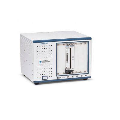 PXLE-1073 le chassis PXI est livré avec une interface X1 MXI-Express