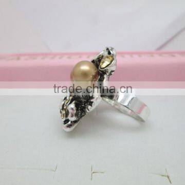 Flower Pearl Gold Ring Designs photo-4