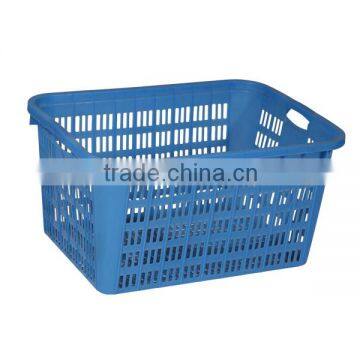 Plastic mesh reusable container