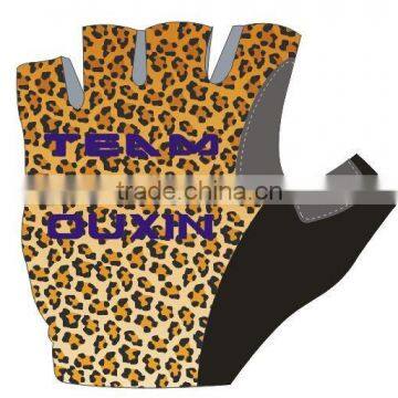 cycling gloves/non-slip bicycle glove/pro bike glove men half finger pro team tournament fishing gloves Sexy Leopard Grain