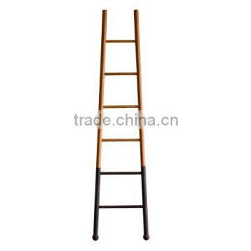 2015 solid wood Ladder