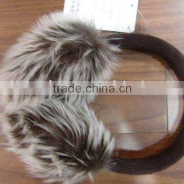 Ear muffs with fake fur