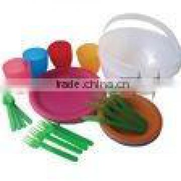 1 full set of 26pcs plastic picnic set made of PP