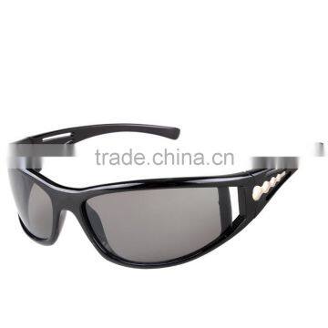 fashion sunglasses with REVO lens