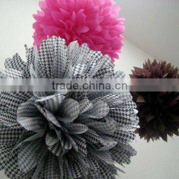 Christmas Tissue Small Paper Flowers photo-6