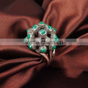 Round Shape Alloy With Resin Beads Ring Set photo-3