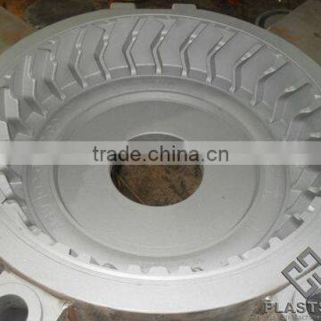 Top level two piece tyre Mold