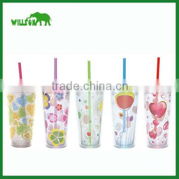 Double wall plastic drinking mug