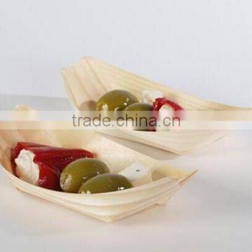 Chinese factory Preferential Disposable pine bark food boat tray