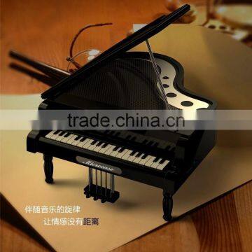 2015 New Design Portable Mini Bluetooth Wireless Piano Speaker photo-5