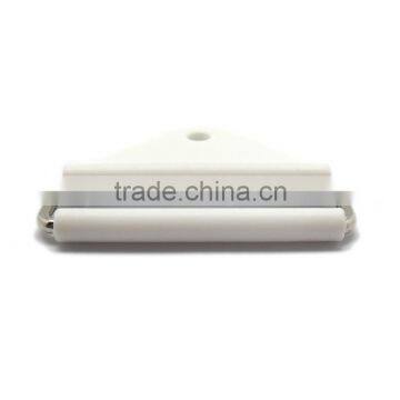 White Plastic Chafe With Rectangle Loop and Roller in 2" , Rectangle W/Roller Chafe, Plastic Chafe With Metal Loop photo-6