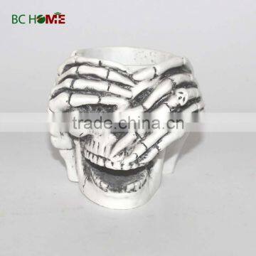 2017 new polyresin skull Halloween candle holder home decoration