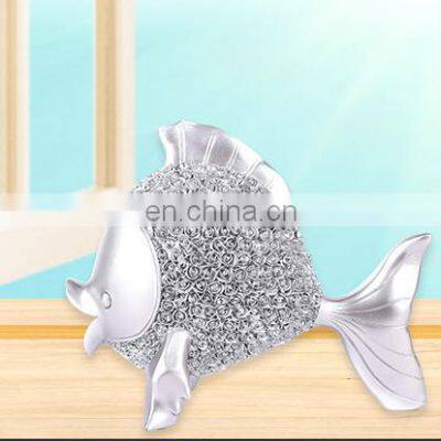 Kissing double goldfish silver fish resin or brass copper metal ornaments handicraft living room bedroom