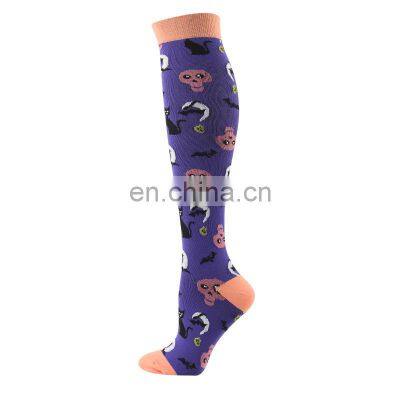 Novelty 20-30 Mmhg Skeleton Bats Women Men Stocking Pumpkin Alien ET Mummy Pattern Jacquard Spooky Halloween Compression Socks photo-5