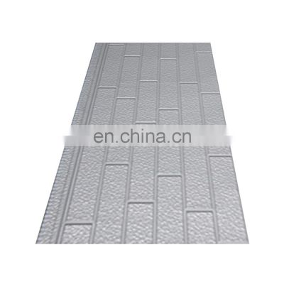 Cubierta de panel sandwich de teja pu sandwich foam panel manufacturing machine camlock cold room insulation sandwich panel