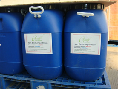 Ion membrane caustic soda secondary brine purification chelating resin