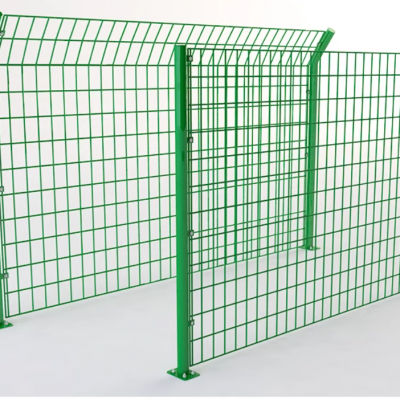 Highway Bilateral Wire Fence Isolation Wire Mesh Breeding Outdoor River Fence Protection Fence Wire Mesh