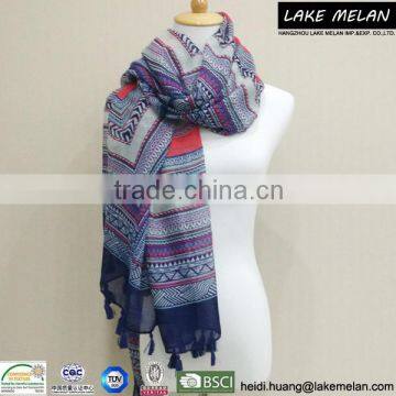 100% Polyester Geometry Printed Woven Scarf With Tassels For SS 16 photo-5