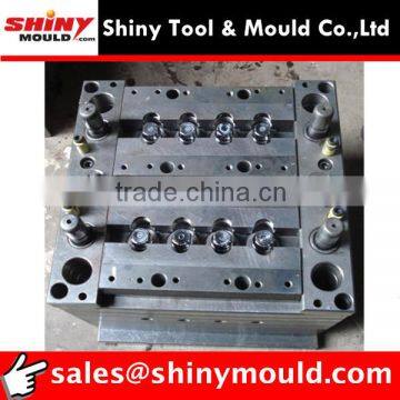 4 cavity plastic screw cap mould