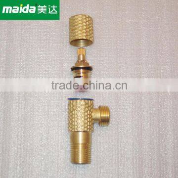 Unique Model Brushed Surface Treatment Triangle Angle Valve photo-2