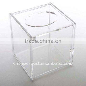 clear acrylic tissue box used in hotel