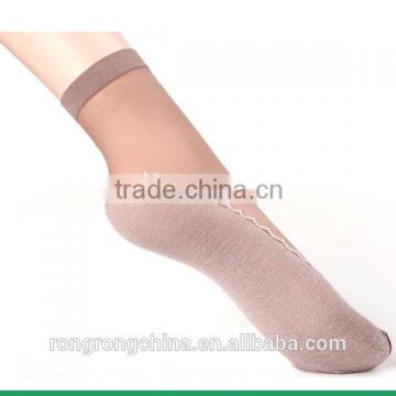 Custom Jacquard Nylon And Cotton Teenage Tube Sock Factory 0565